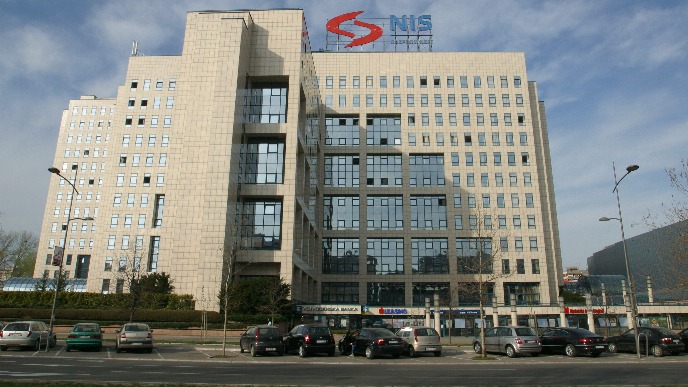 Vučić: U Davosu o NIS-u